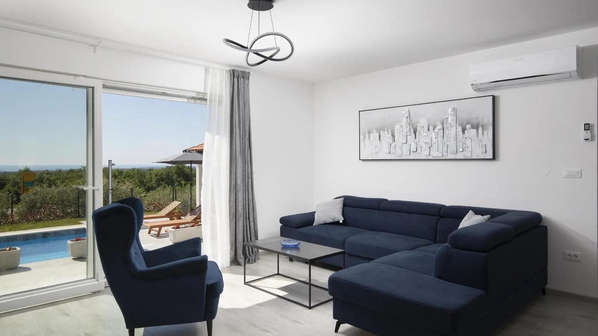 Villa Euphoria Mit Pool, Sauna Und Whirlpool Višnjan Ferienhaus