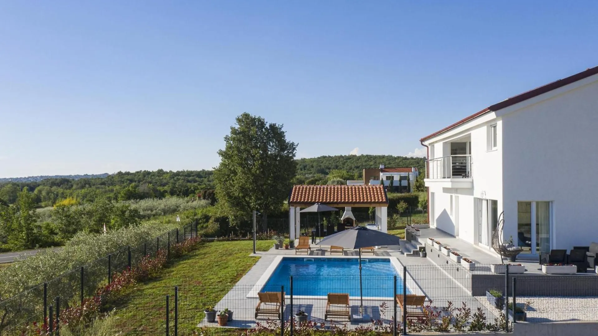 Villa Euphoria Mit Pool, Sauna Und Whirlpool Višnjan