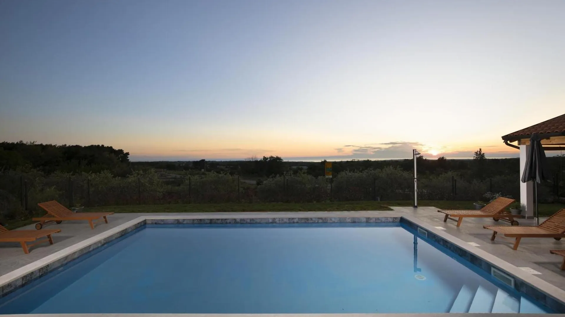 Villa Euphoria Mit Pool, Sauna Und Whirlpool Višnjan 0*,